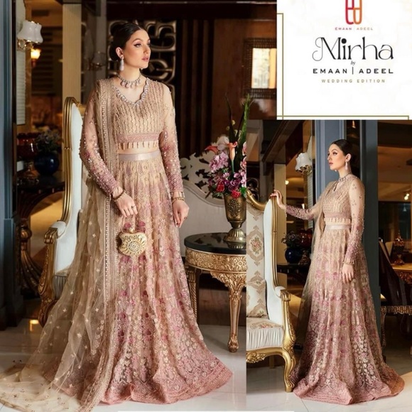 Emaan Adeel Gown - Picture 1 of 4